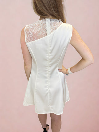 White Lace Detail Fitted Dress