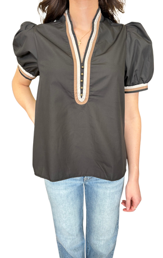 Solid short puff sleeve top featuring contrast binding V-neck detail