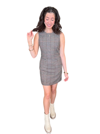 Sleeveless Round Neck Mini Dress With Pockets