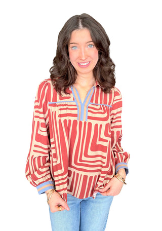 Contrast Detail Geo Print Woven Blouse
