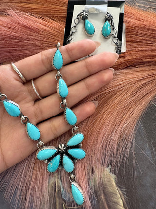 Genuine Turquoise Tear Drop Detail Necklace Set With Earrings
