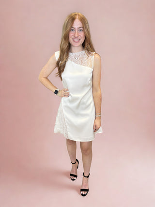 White Lace Detail Fitted Dress