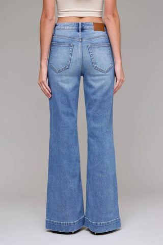Medium Light Pinktuck Jeans