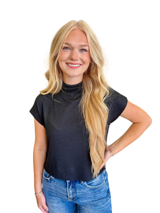 Solid knit mock neck pullover top