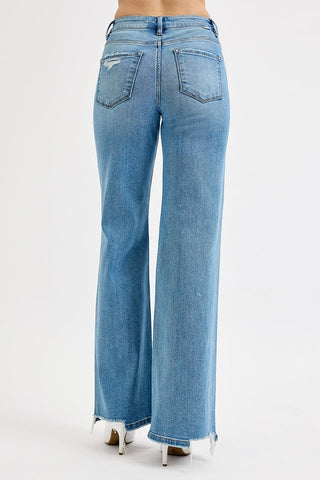 High Rise Leg Knee Distress Jeans