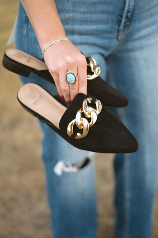 Black Loafer With Chain