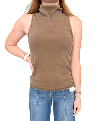 Sleeveless Turtleneck Top